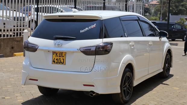 Toyota Wish 2015 White