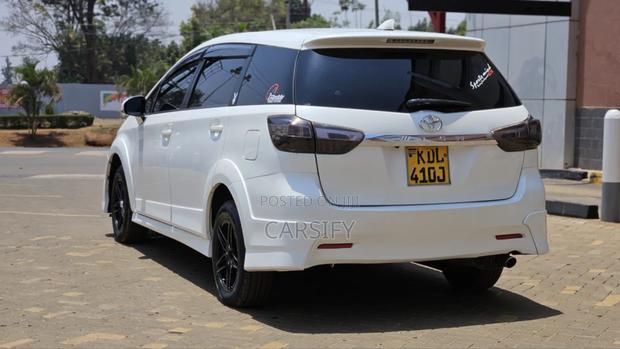 Toyota Wish 2015 White
