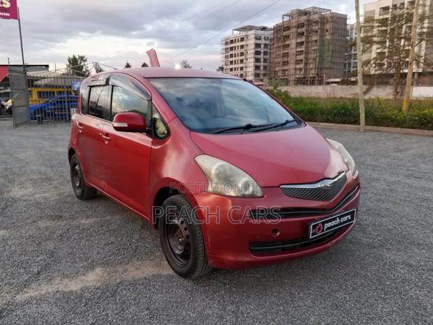 Toyota Ractis 2008 Red