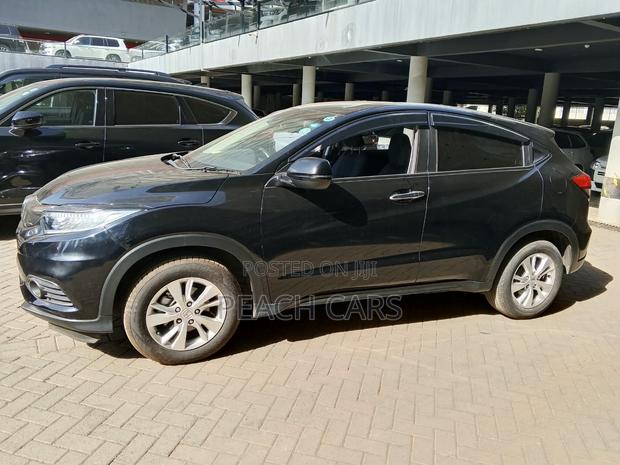 Honda Vezel 2019 Black