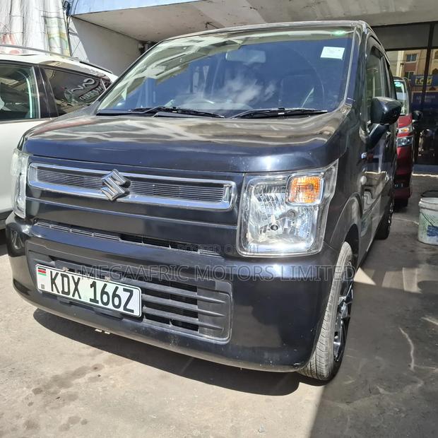 Suzuki Wagon R 660 Hybrid FWD 2018 Black