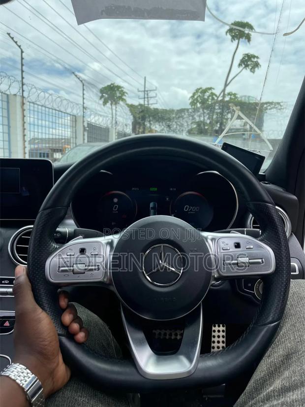 Mercedes-Benz C200 2019 White
