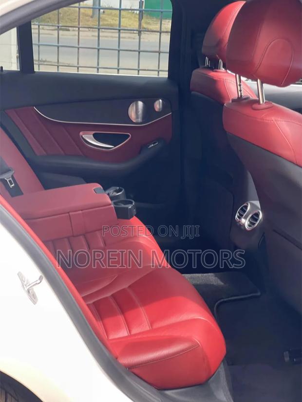 Mercedes-Benz C200 2019 White