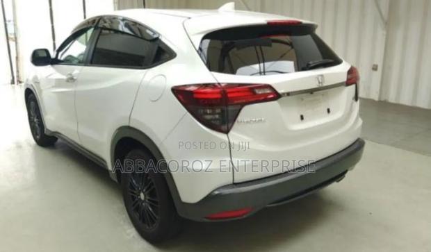 Honda Vezel 2020 White