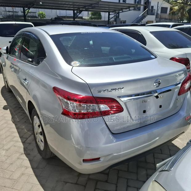 Nissan Sylphy 2016 Silver