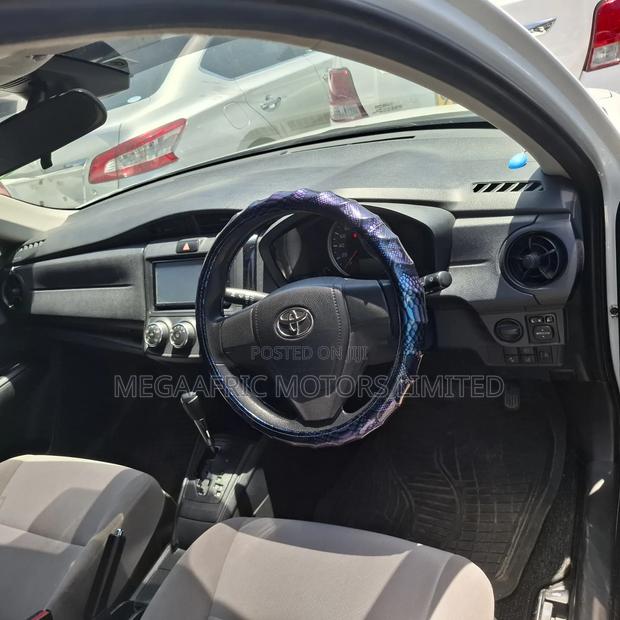 Toyota Axio 1.5 G 2WD 2017 White