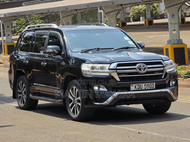 Toyota Land Cruiser Prado 2011 Black