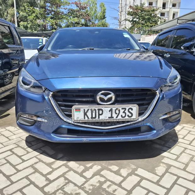 Mazda Axela 2016 Blue
