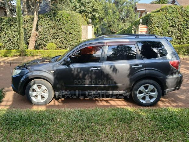 Subaru Forester 2010 Black