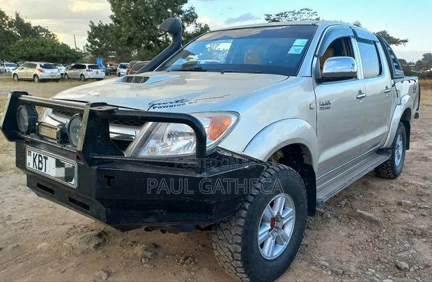 Toyota Hilux 2.5 Cab 2005 Silver