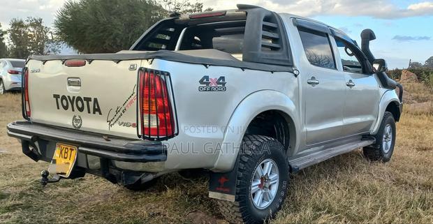 Toyota Hilux 2.5 Cab 2005 Silver