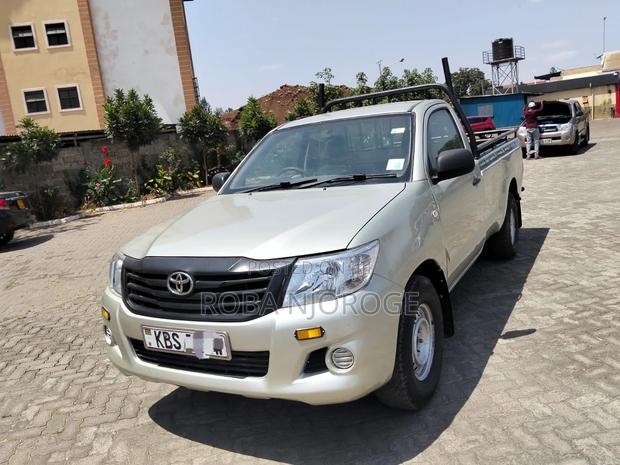 Toyota Hilux 2.5 D-4D 2008 Silver