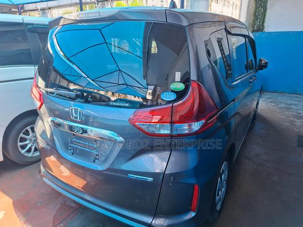 Honda Freed 2018 Gray