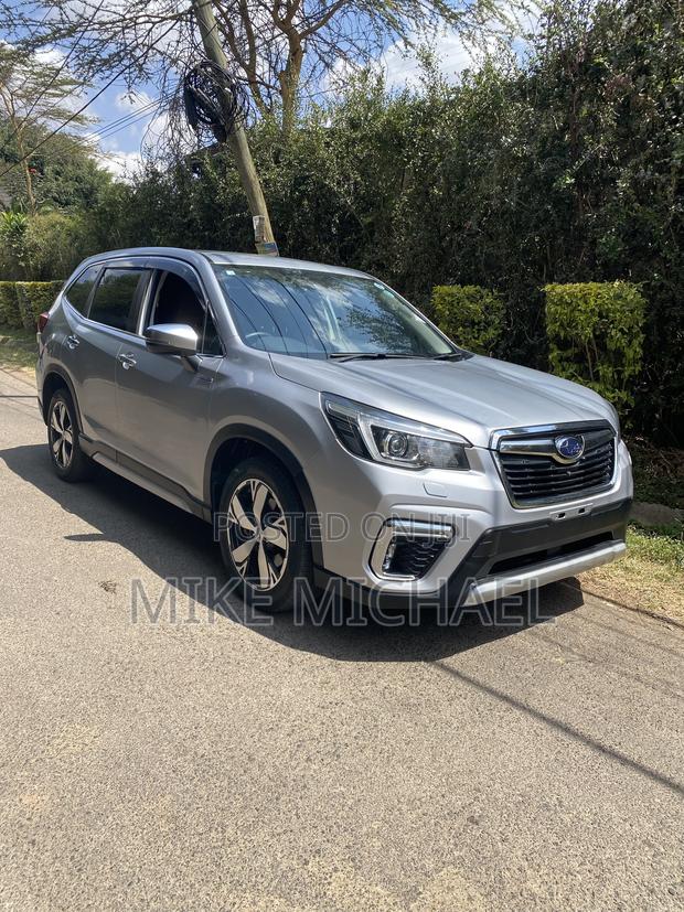 Subaru Forester 2.5i Premium AWD 2018 Gray