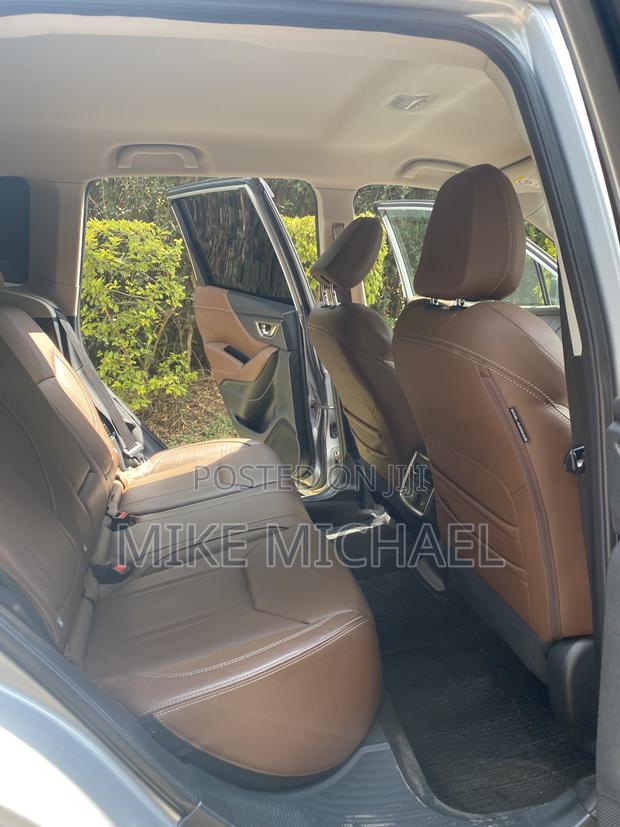 Subaru Forester 2.5i Premium AWD 2018 Gray