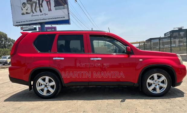Nissan X-Trail 2008 Red