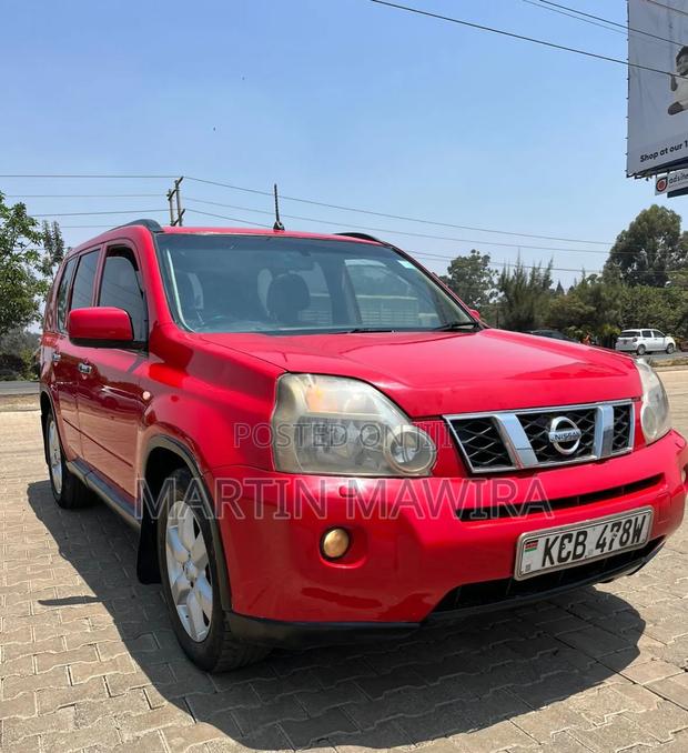 Nissan X-Trail 2008 Red