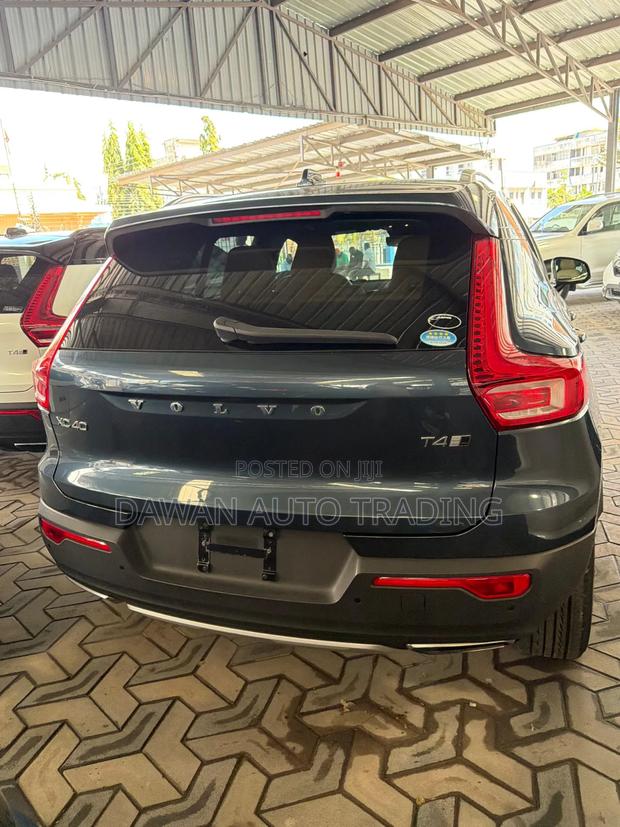 Volvo XC40 2019 Blue