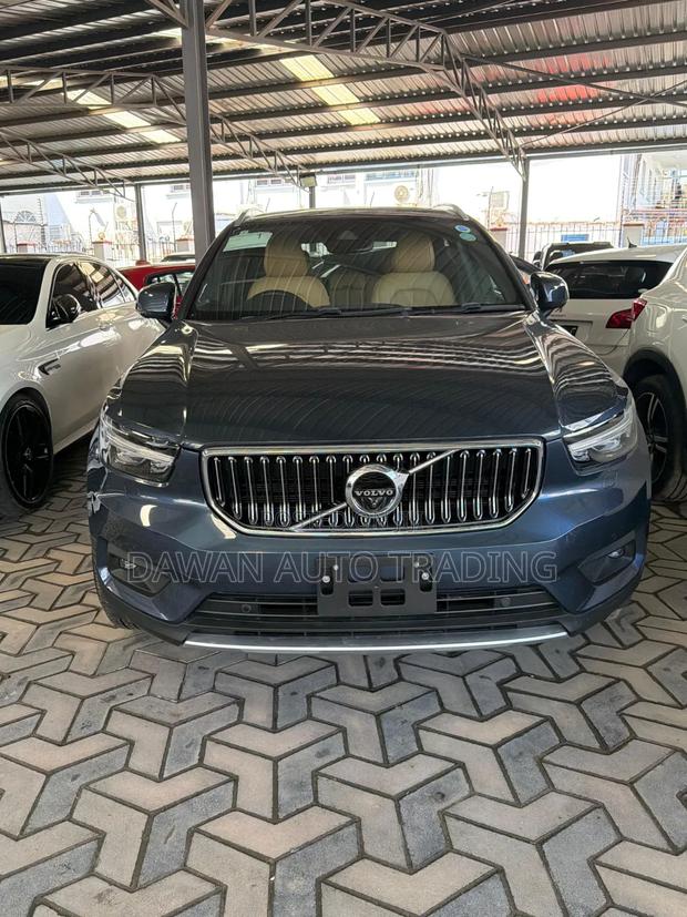 Volvo XC40 2019 Blue