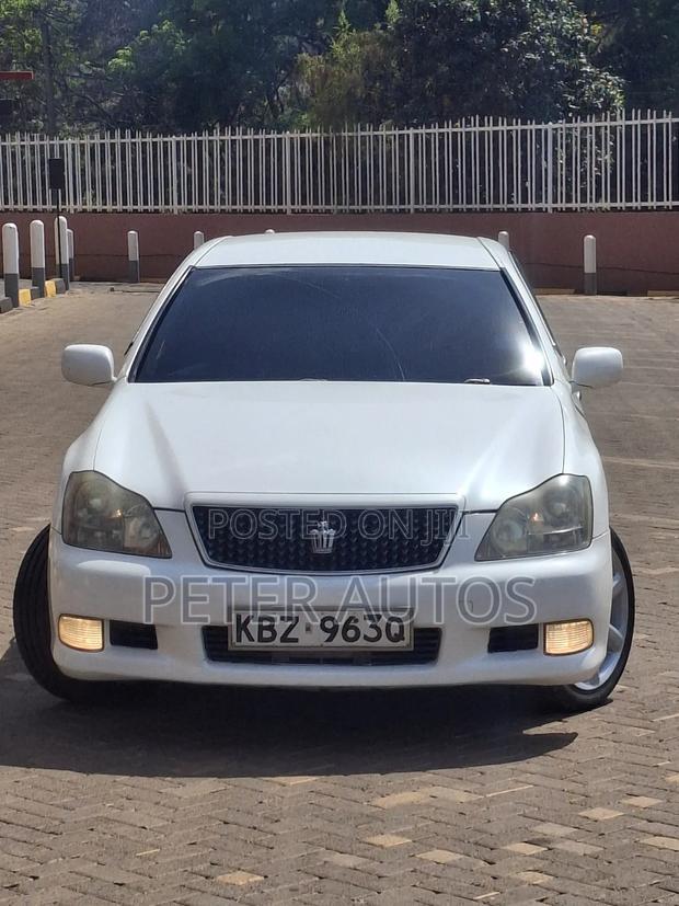 Toyota Crown 2007 Pearl