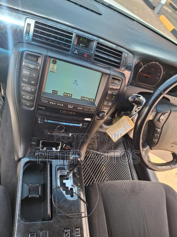 Toyota Crown 2007 Pearl