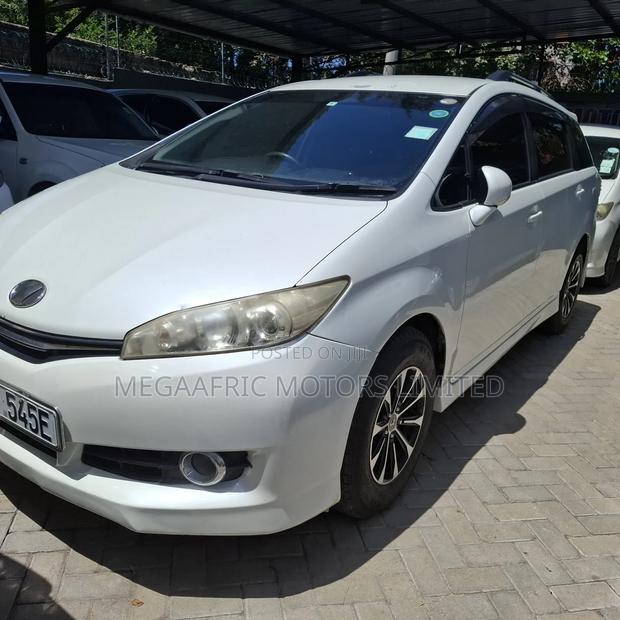 Toyota Wish 2016 White