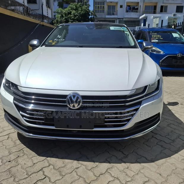 Volkswagen Arteon 2.0T SE AWD 4MOTION 2019 White