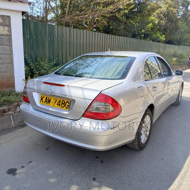Mercedes-Benz E280 2001 Silver