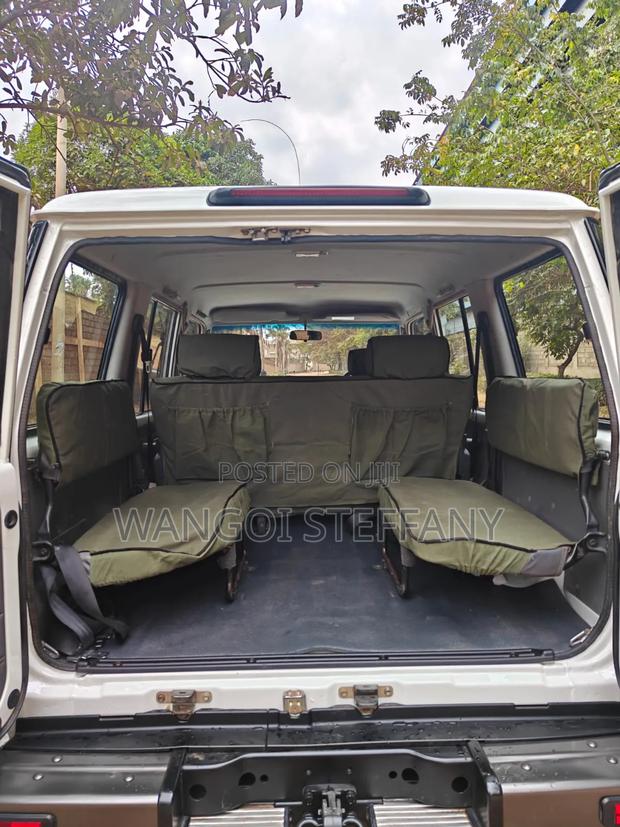 Toyota Land Cruiser 2019 White