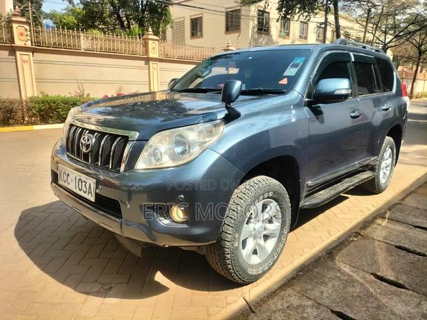 Toyota Land Cruiser Prado 2.7 i 2012 Black