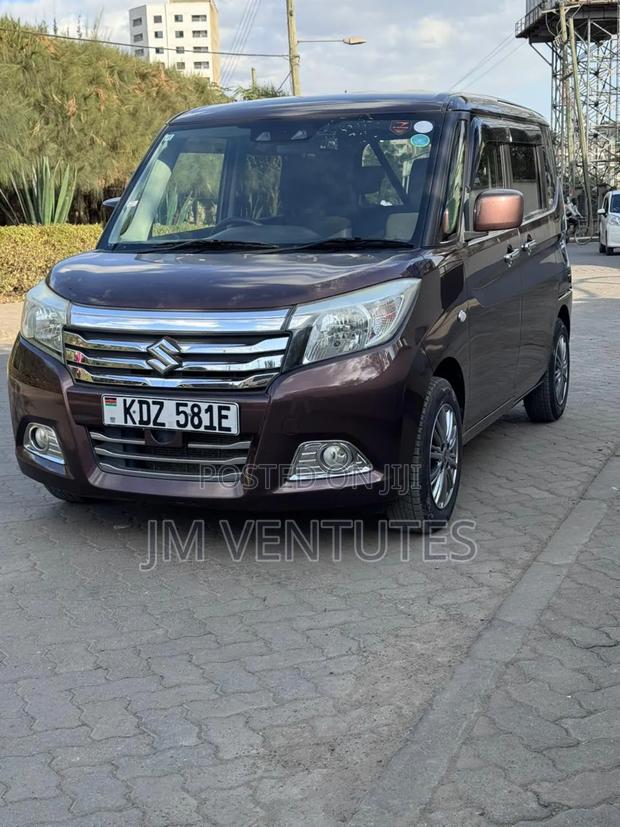 Suzuki Solio 2020 Burgundy