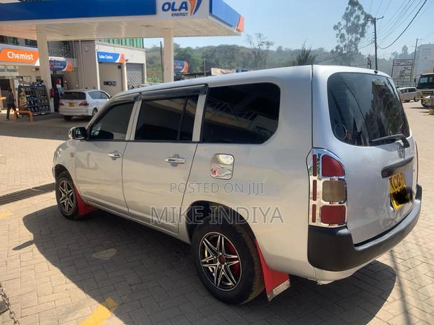 Toyota Probox 1.5 F 2WD 2013 Gray