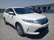Toyota Harrier 2019 White for sale