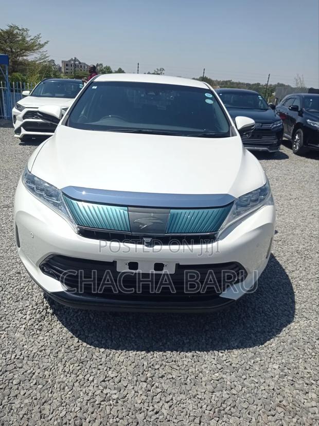 Toyota Harrier 2019 White