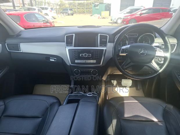 Mercedes-Benz M Class 2012 Silver