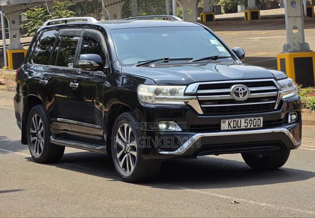 Toyota Land Cruiser 4.6 V8 ZX 2011 Black