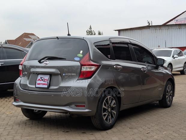 Nissan Note 1.2 Hybrid 2017 Gray