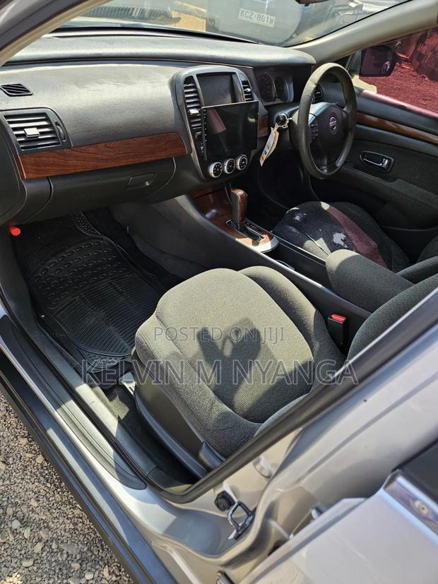 Nissan Bluebird 2008 Silver
