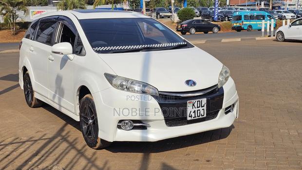 Toyota Wish 2015 White
