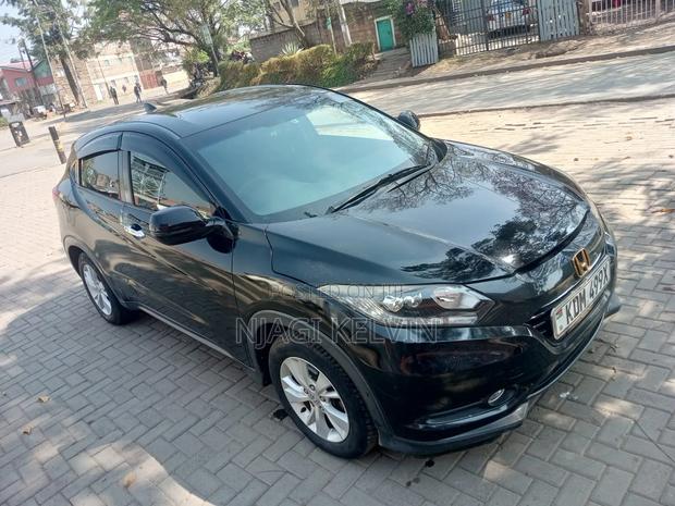 Honda Vezel 1.5 2WD 2017 Black