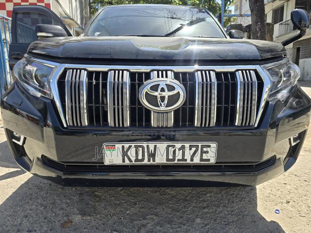 Toyota Land Cruiser Prado 2017