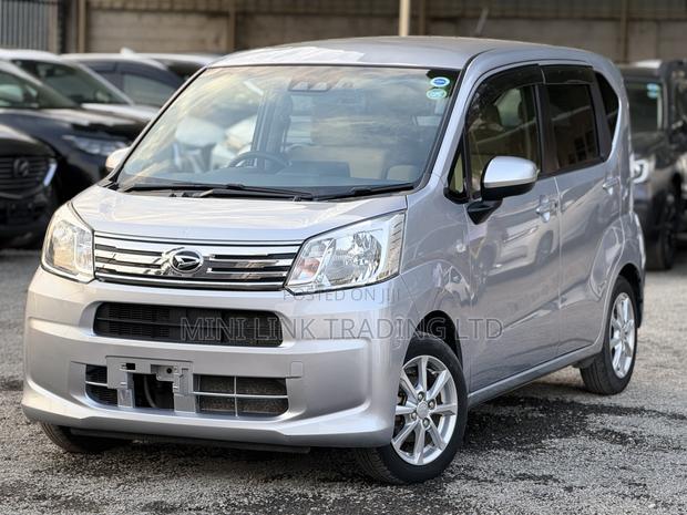 Daihatsu Move 2021 Silver