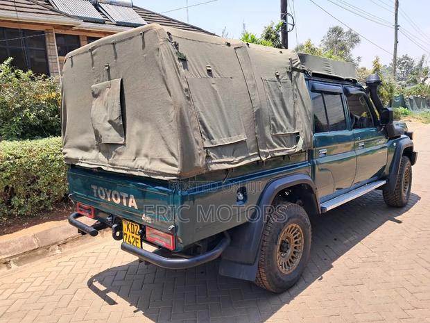 Toyota Land Cruiser 2014 Green