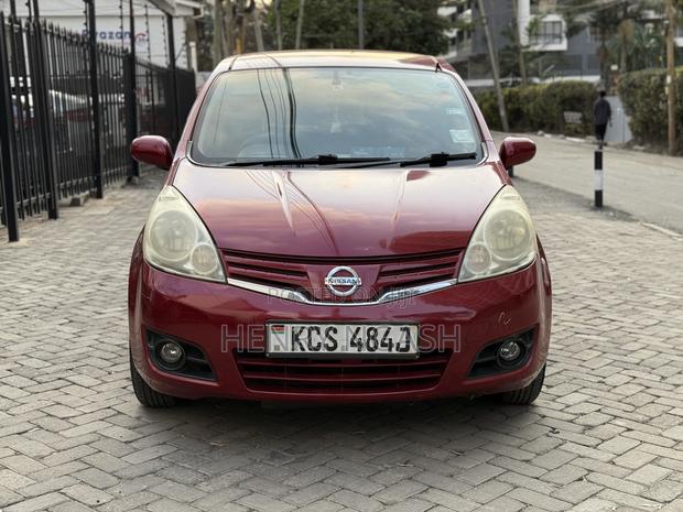 Nissan Note 2012 Red