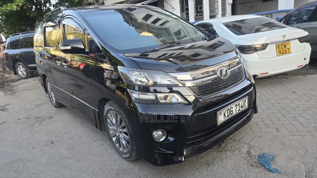 Toyota Vellfire 2015 Black