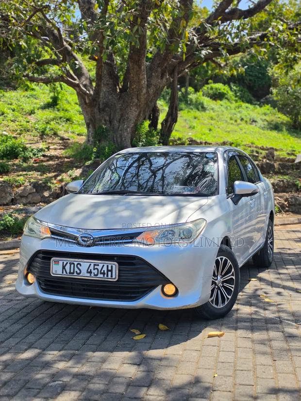 Toyota Axio 1.5 X 2WD 2017 White