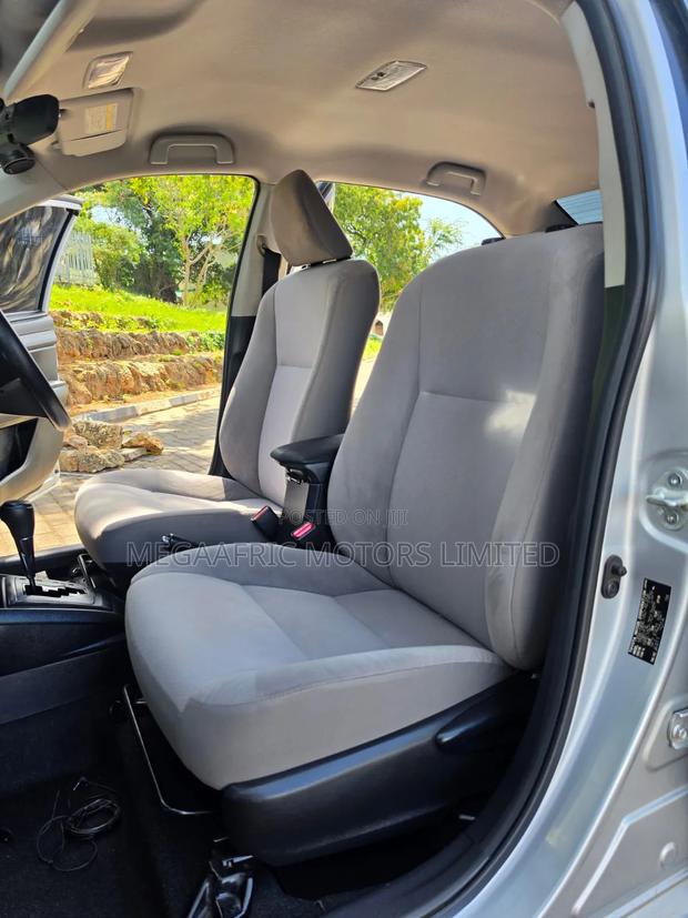 Toyota Axio 1.5 X 2WD 2017 White
