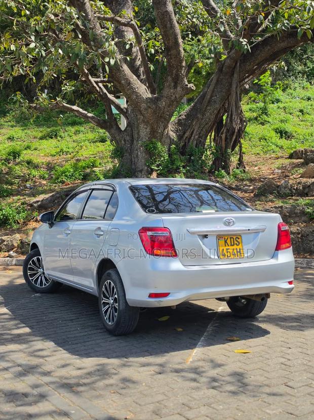 Toyota Axio 1.5 X 2WD 2017 White