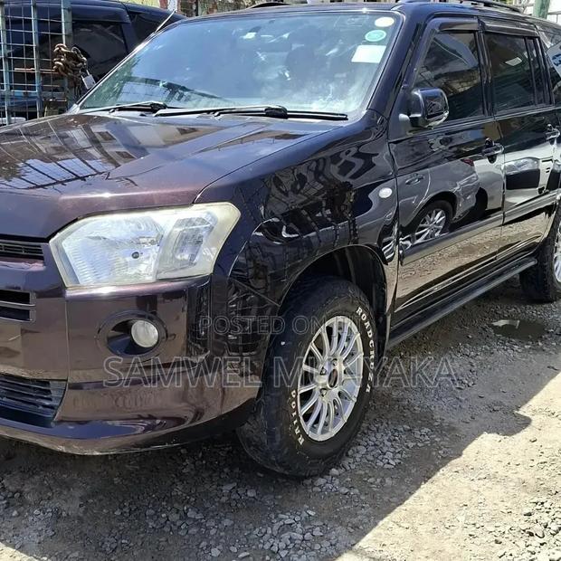 Toyota Probox 1.5 GL 2WD 2016 Maroon