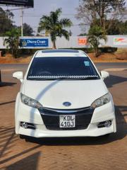 Toyota Wish 2015 White for sale